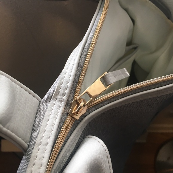 NEW Overnight Shoulder Strap Bag Blue Gray - Picture 7 of 7